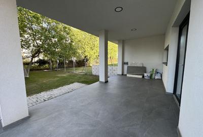 Duplex cu 4 camere cu Canalizare în Aradului - 2