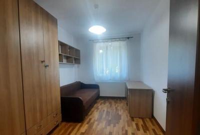 Apartament cu 3 camere/2 balcoane/2 parcari/zona Florilor - 4