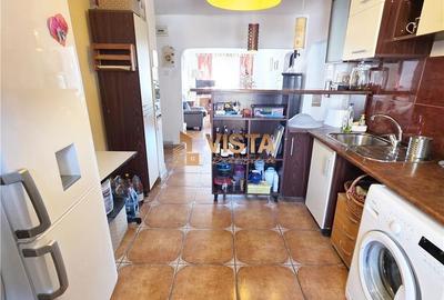 Apartament cu 4 camere decomandat, mobilat în Răcădău - 2