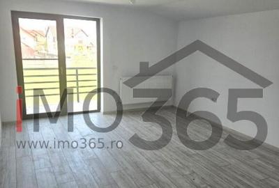 Casă cu 4 camere cu Teren 1000 Mp în Bradu - 13