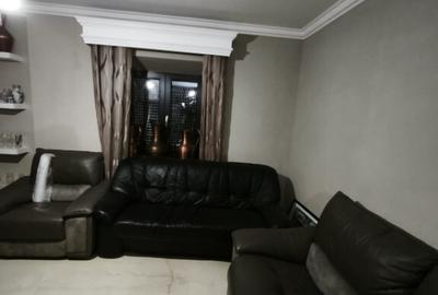 Casa cu 8 camere, 750 mp teren , Radauti - 34