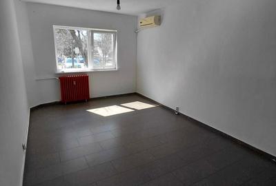Apartament cu 2 camere decomandat în Trivale - 8