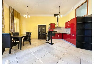 Apartament cu 3 camere decomandat în Central - 3