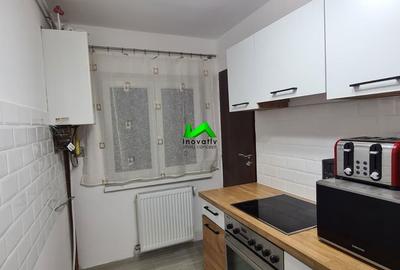 Apartament cu 3 camere decomandat în Vasile Aaron - 2