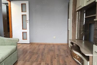 Apartament cu 2 camere decomandat în Micro 16 - 3