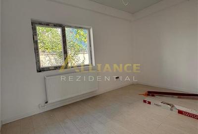 Duplex cu 3 camere cu Canalizare în Central - 5