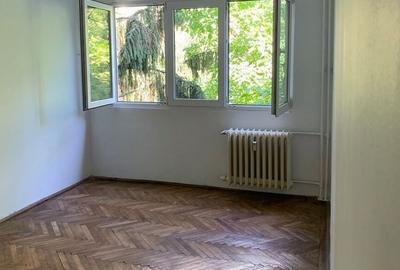 Apartament cu 3 camere în Berceni - 4