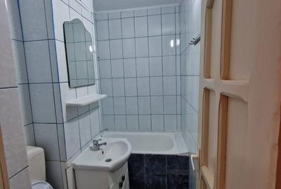 Apartament cu 3 camere semidecomandat în Copou - 8