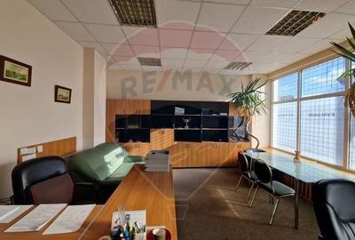 Vanzare sau inchiriere spatiu comercial Ploiesti, 112mp, zona 9 Mai - 5