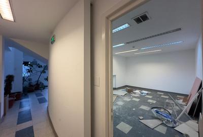 Spatiu/ depozit/ birou 40mp, zona Mall Moldova - 3