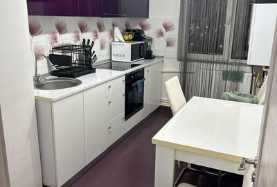 Apartament cu 3 camere decomandat în Năvodari Tabără - 2