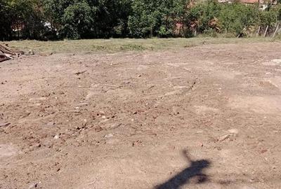 Teren de 479 mp, în Poiana Sibiului