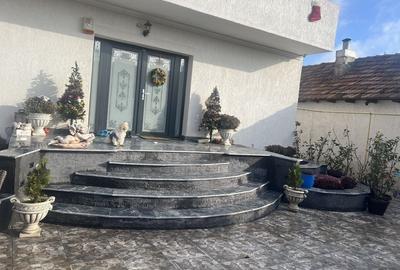 Casă individuală cu 5 camere cu Canalizare în Km 4-5 - 11