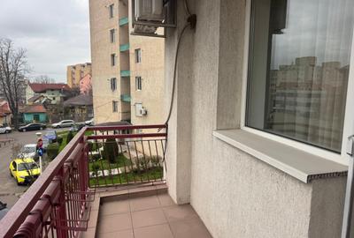 Oferim spre chirie apartament cu 3 camere zona Spital - 3
