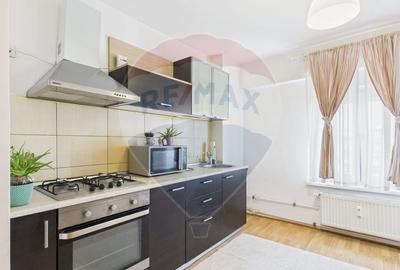 Apartament cu 2 camere de vanzare in zona Nerva Traian - 2