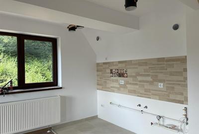 Sinaia, Apartament Cu 2 Camere, De Vanzare!!! - 4