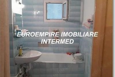 Apartament 2 camere de vanzare zona Poarta 6, CENTRALA GAZ - 2