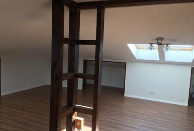 Casă cu 7 camere cu Canalizare în Băneasa - 28