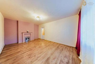 Apartament 4 camere de vanzare Micalaca - 4