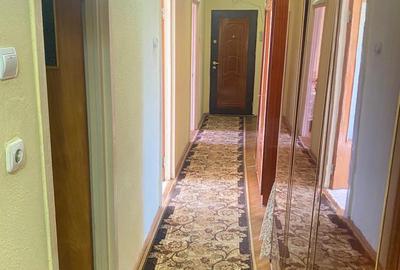 Apartament cu 4 camere decomandat în Miorița - 13