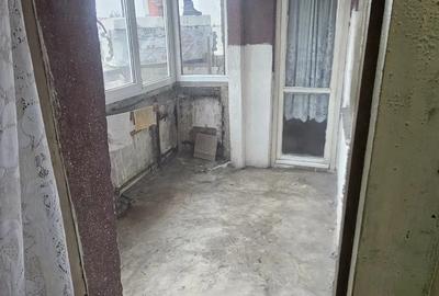 Vand apartament 2 camere - 1