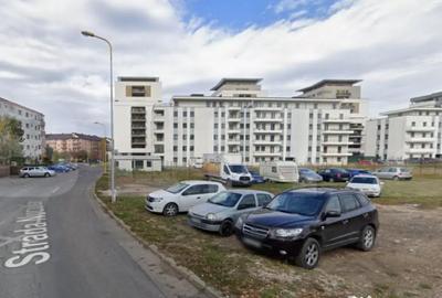 Teren de 1860 mp, în Noua - 1