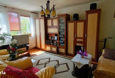 Apartament cu 3 camere decomandat în Drumul Taberei - 3