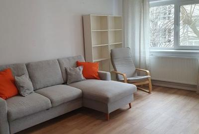Apartament cu 2 camere decomandat, mobilat în Băneasa