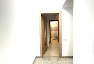 Apartament cu 3 camere în Central - 3