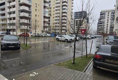 Apartament cu 2 camere decomandat în Apărătorii Patriei - 4