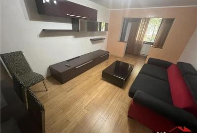Apartament cu 3 camere decomandat, mobilat în Central - 3