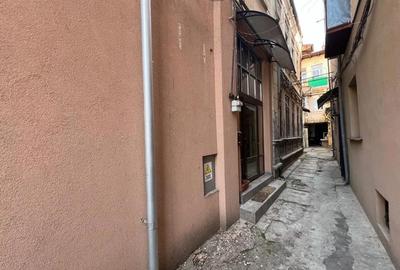 Apartament cu 2 camere nedecomandat în Unirii