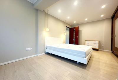 Apartament cu 2 camere semidecomandat, mobilat în Central - 12