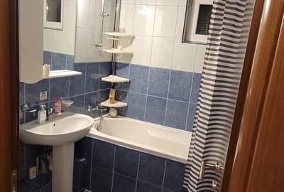 Apartament cu 3 camere semidecomandat în Dristor - 2