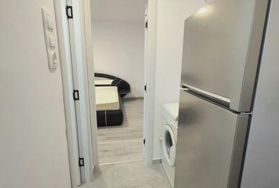 Apartament cu 2 camere decomandat în Cornișa - 2