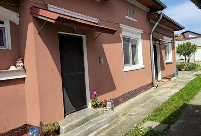 Casă cu 4 camere în Central - 3