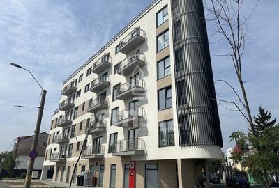 Apartament cu 3 camere semidecomandat, mobilat în Iris - 15