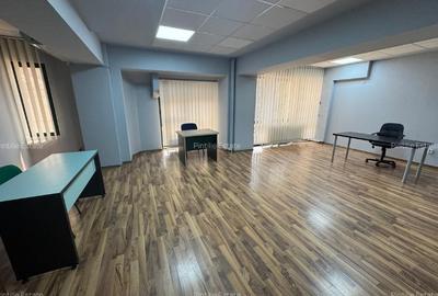 Casa de Cultura, spatiu IDEAL BIROURI, 242 mp.