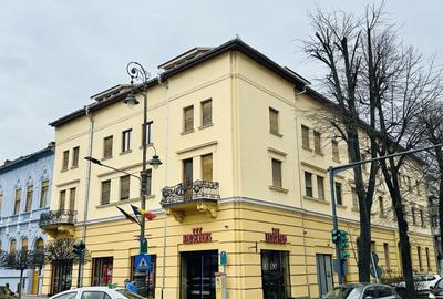 Birou, de 1,500 mp, în Central - 1
