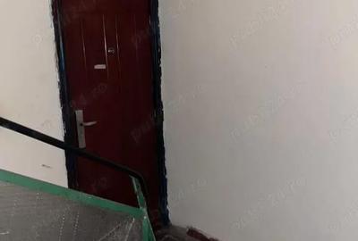 Apartament cu 3 camere decomandat în Zimnicea - 5