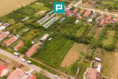 Teren de 2398 mp, în Tisa - 1