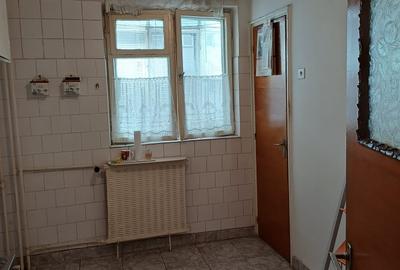 Apartament cu 2 camere decomandat în Crângași - 7
