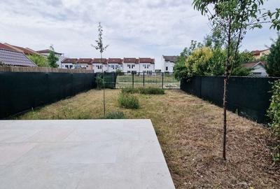 Casă cu 5 camere cu Canalizare în Central - 14