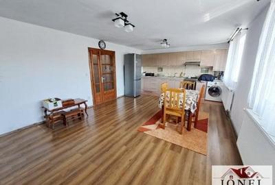 Vanzare casa in comuna Ciugud -700 mp teren - 3