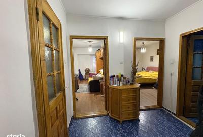 Apartament cu 3 camere în Central - 15