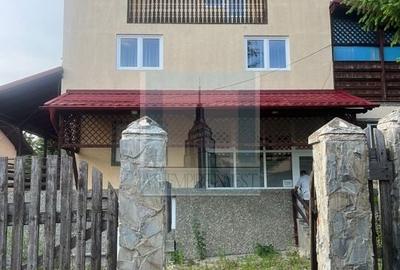 Casa/Vila de vanzare in Predeal - 2