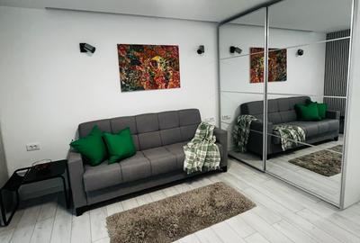 Garsonieră de lux, ultracentral, ultrafinisata în bloc solid, 2 lifturi - 3