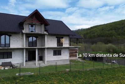 Casă cu 7 camere cu Teren 1300 Mp în Pătrăuți - 9