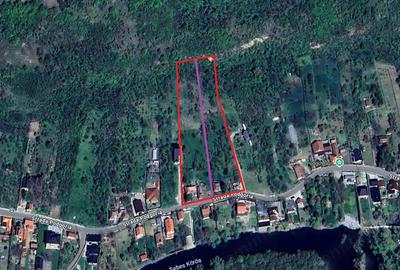 Teren de 3900 mp, în Podgoria - 3