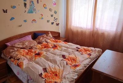 Apartament cu 3 camere semidecomandat în Micro 19 - 4